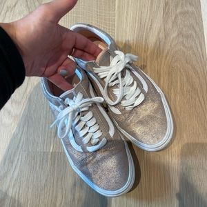 Champagne old skool vans